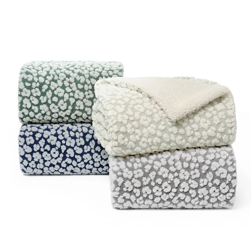 Koolaburra By UGG Alaia Sherpa Throw - Image 4